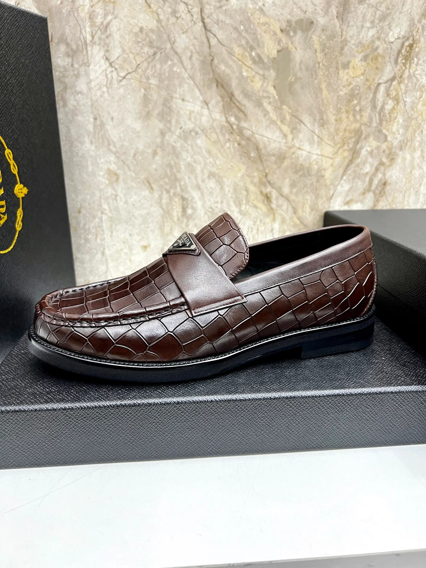PRADA~ Size: 38-44 (customized 45/46 P: 💰880 P's original official website new high-end men's leather shoes, top-quality original replicas, made of imported open edge beads/calf leather, calf leather breathable lining, original leather outsole!